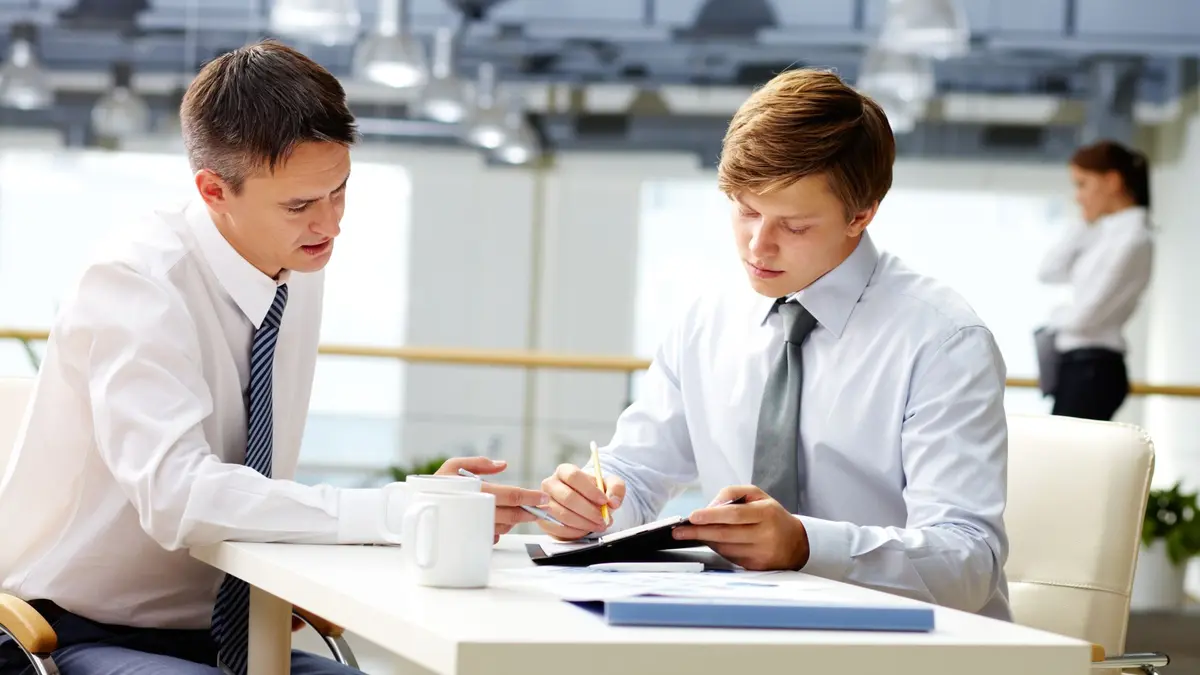 Business setup and PRO services support at Desert Pearl Business Center